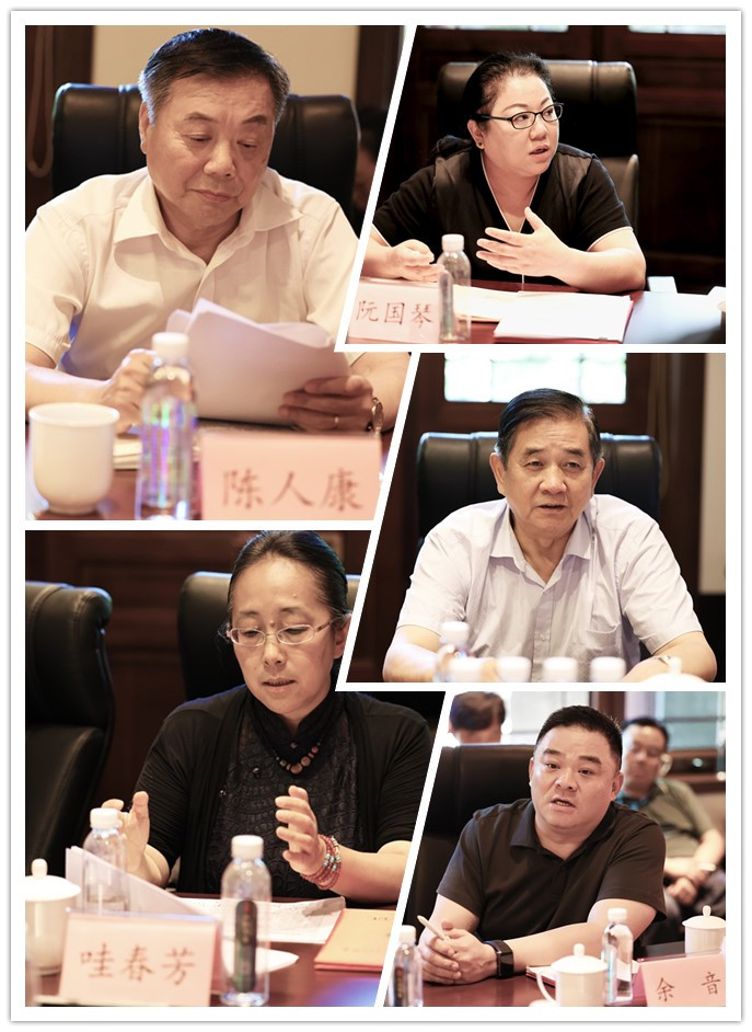 initpintu_副本.jpg initpintu_副本.jpg